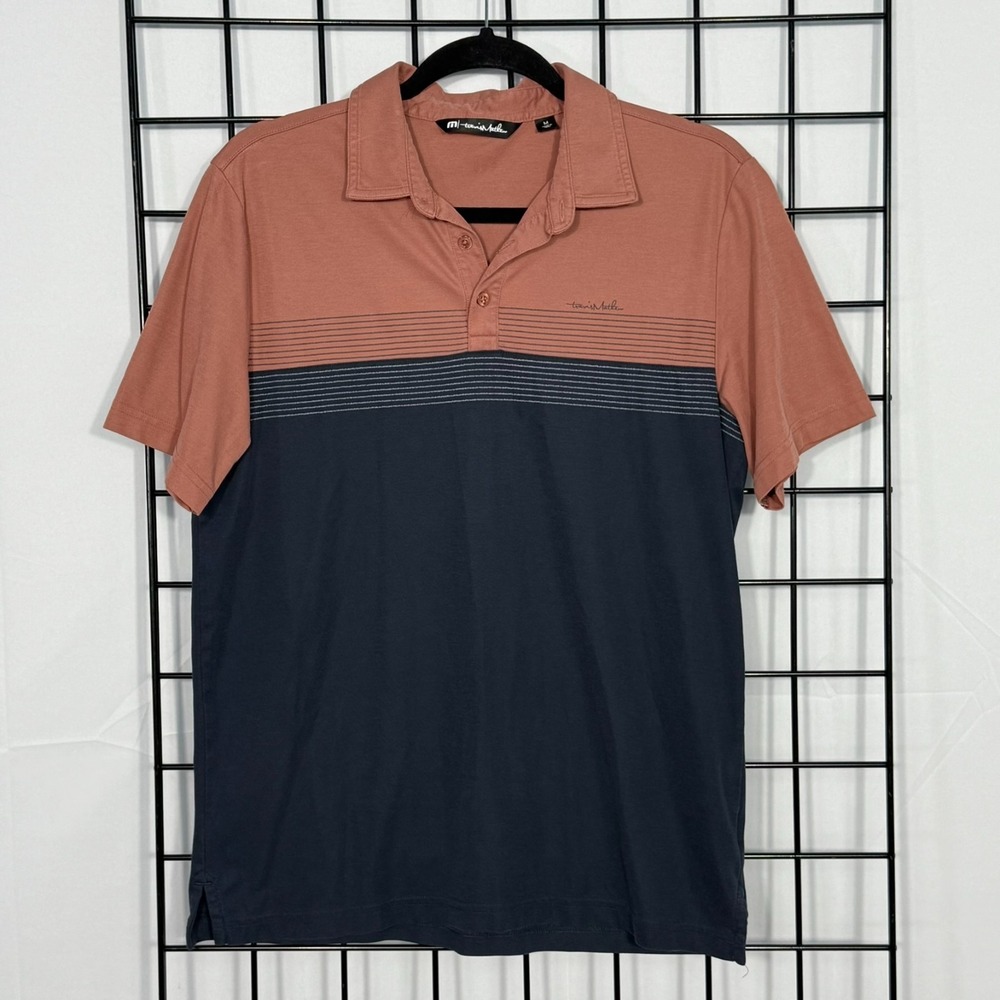 Travis Mathew Guest Services Polo Shirt Mens Medium Coral Blue Golf Activewear